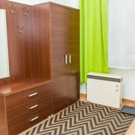 Apartment Wielopole 13